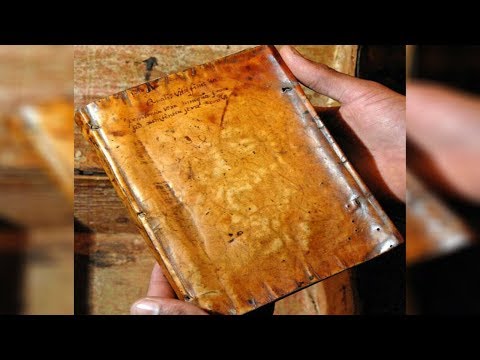 10 Books Bound in Human Skin - 87