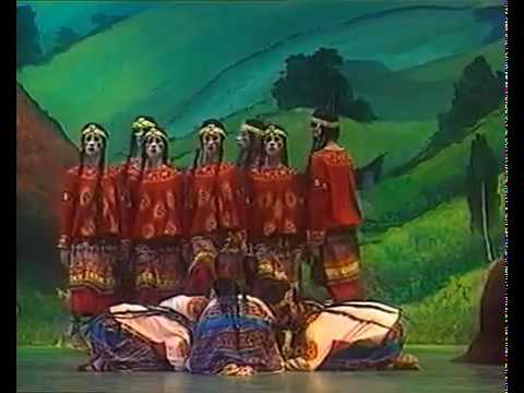 Joffrey Ballet 1987 Rite of Spring (1 of 3)