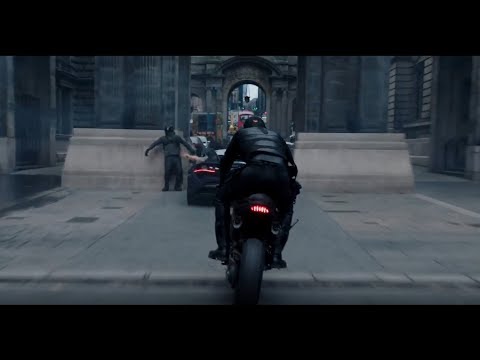 10 Movie Motorcycle Stunts That Are Impossible in Real Life - 96