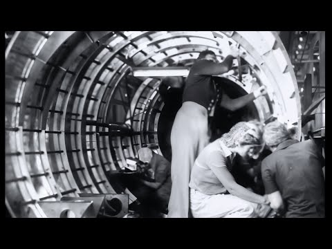 Women Fill Men&#039;s Factory Jobs During World War II