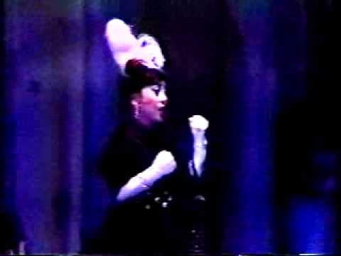 Sumi Jo - Mozart - Die Zauberflote - Der Holle Rache Kocht