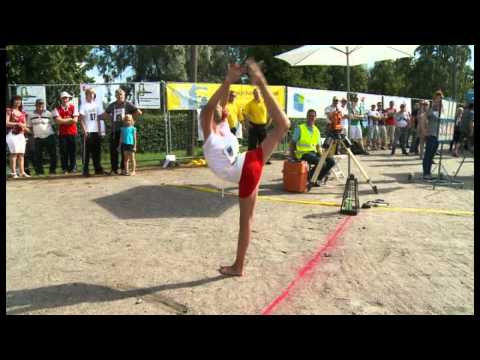 Bizarre Sports: Mobile Phone Throwing World Championships