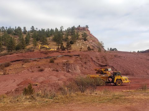 Powars II, Wyoming ~ 13,000 Years Old - Oldest Large Mining In Americas