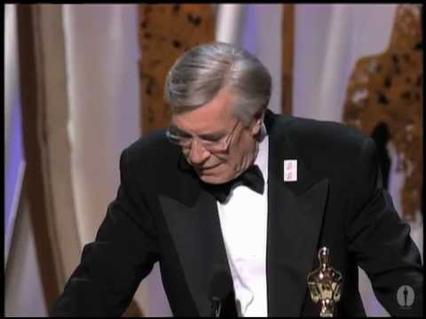 Martin Landau Wins Supporting Actor: 1995 Oscars