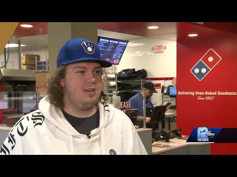 10 Pizza Delivery Drivers Who Saved the Day - 88