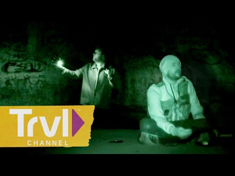 Aaron Locked Alone in the Casa Grande Domes | Ghost Adventures | Travel Channel