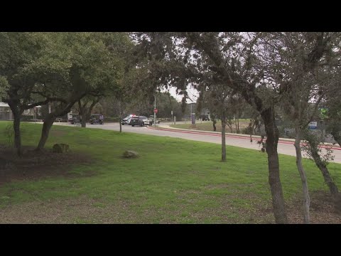 Landscaper dies in lawn mower accident at San Antonio college