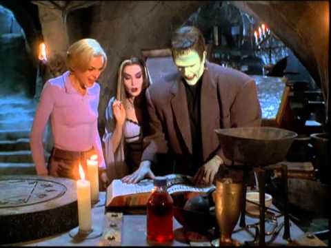 The Munsters&#039; Scary Little Christmas - Trailer