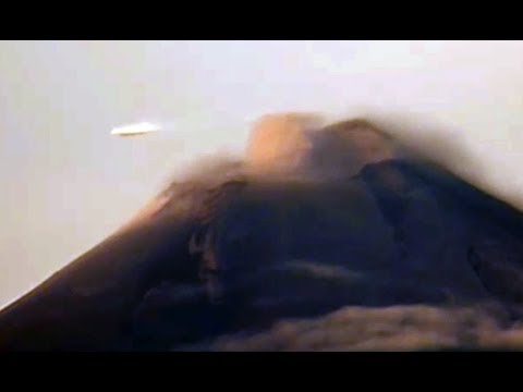 Top 10 UFOs Caught On Video In Recent Years - 98