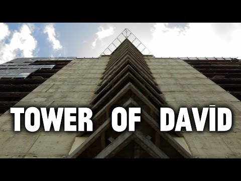 The world&#039;s tallest slum: Caracas&#039; notorious Tower of David