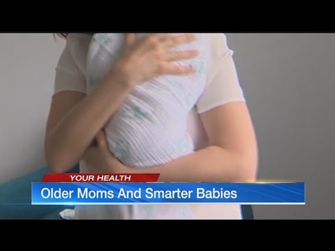 Study: Kids born to older moms may be smarter