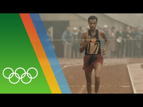 Abebe Bikila wins Marathon barefooted | Epic Olympic Moments