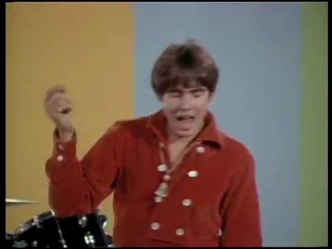 The Monkees - Daydream Believer (Official Music Video)