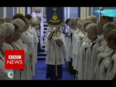 The secret world of female Freemasons - BBC News