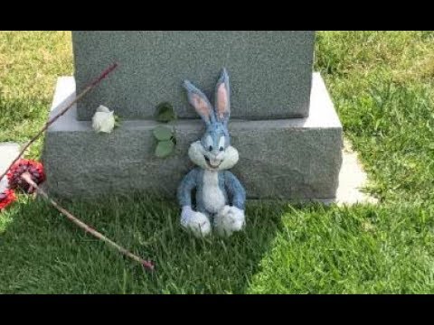 Famous Grave - MEL BLANC &quot;The Man Of 1,000 Voices&quot; At Hollywood Forever Cemetery
