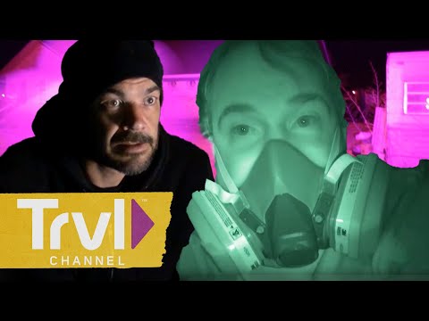 Jay Hears UNEXPLAINED Growl in Haunted Crawl Space | Ghost Adventures | Travel Channel