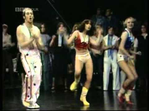 Rick Dees and his Cast of Idiots - Disco Duck TOTP ( 1976 )