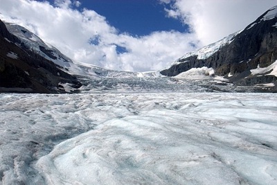 Columbia-Icefields-Athabasca-Glacier