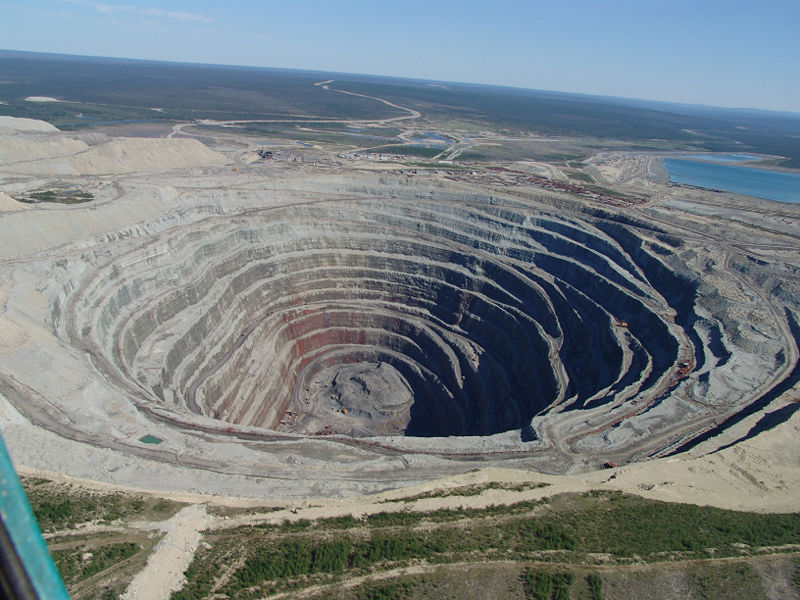 world biggest hole on earth