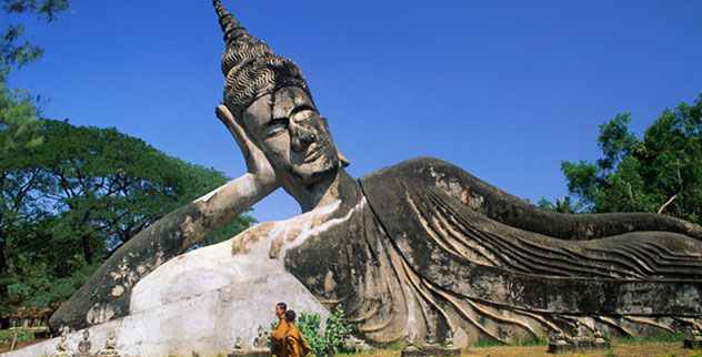 10 Governments Currently In Exile - Vimarsana News