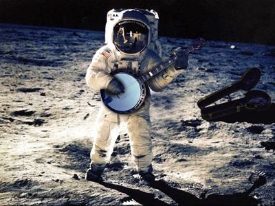 Astronaut Banjo.Jpg