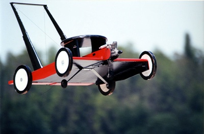 Flying-Lawnmower01
