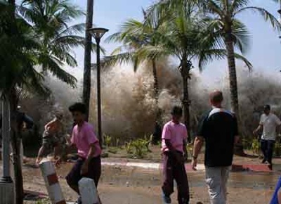 2004Tsunamiwave