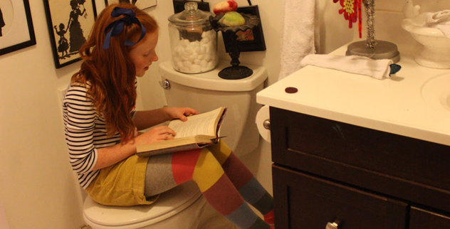 Top 10 Bathroom Reads - Listverse - Vimarsana News