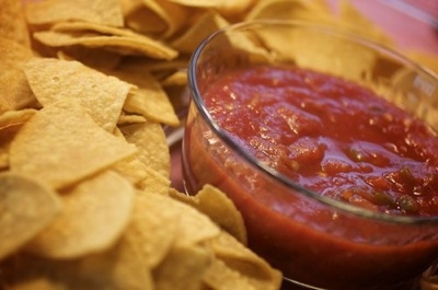 Tortilla-Chips-And-Picante-Sauce--Salsa--Qpps 665687248240828.Lg