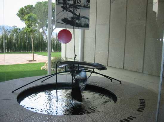 Miro-Calder-Mercury-Fountain