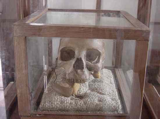 800Px-Skull Of Mkwawa