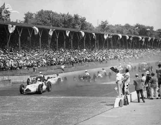 Start Indy 500 1949 3