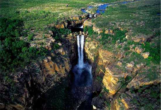 Australian-Waterfalls-Jim-Jim-Falls