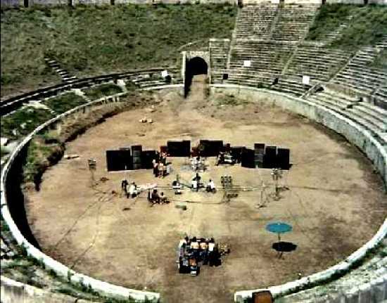 Pink Floyd Live At Pompeii-0