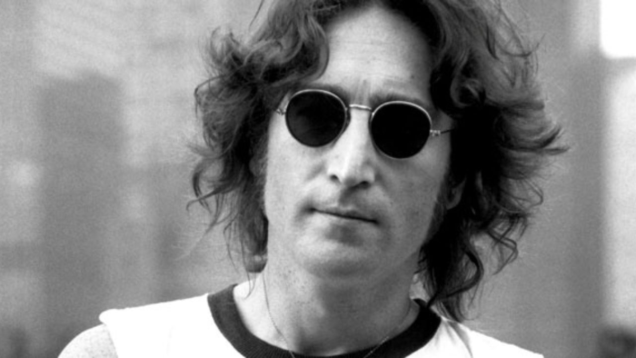 Top 10 Reasons To Admire John Lennon Listverse