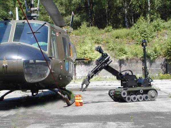 Bomb Disposal Robot In Action