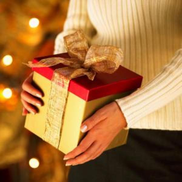 Christmas-Gift-Giving