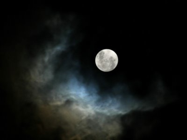 Full-Moon1