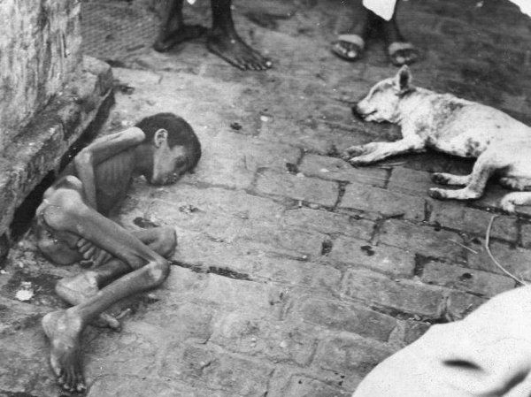 Bengal Famine 1943 Photo