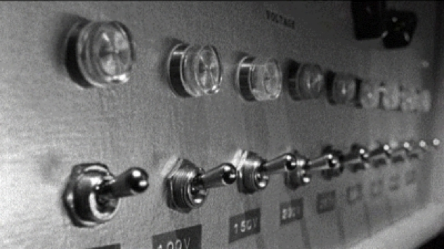 Milgram-Shock-Box