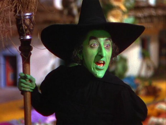 witches broom wizard of oz