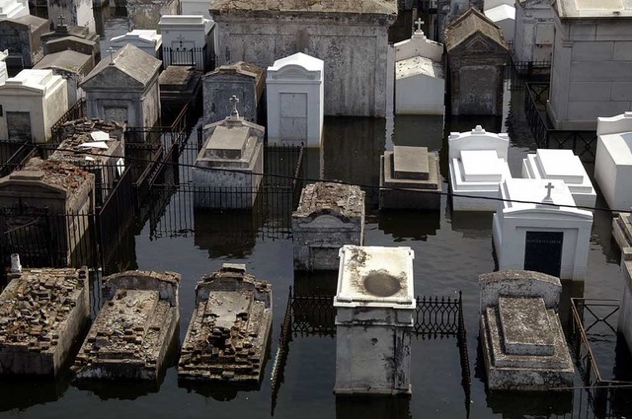 Flooded Cemetary New Orleans-1