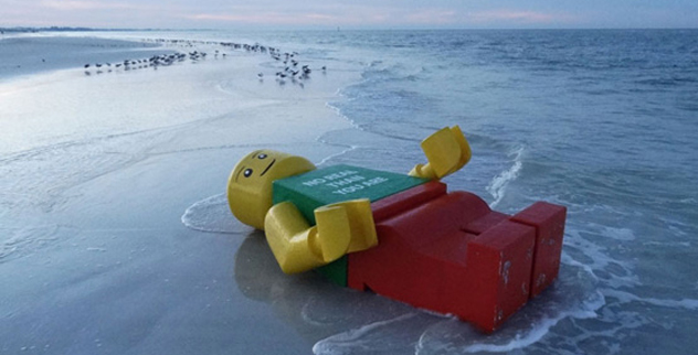 10 Bizarre Things That Washed Up On Beaches - Listverse