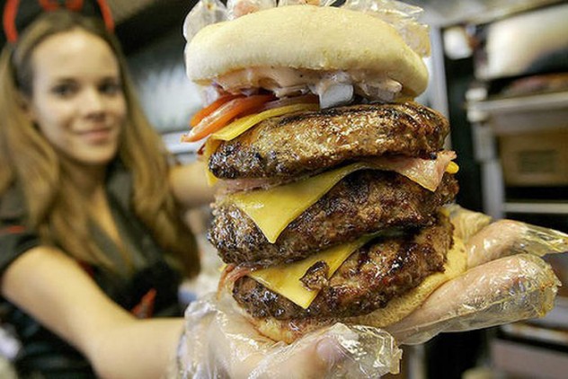 Heart-Attack-Grill-Burger