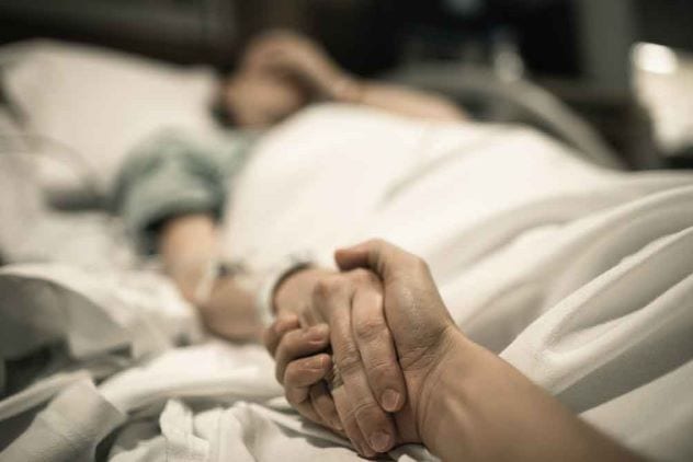 10 Arguments For Legalizing Euthanasia Listverse 