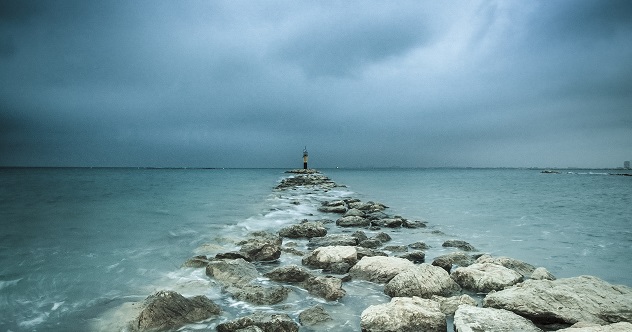 10 Terrifying Tales From Mysterious Islands - Vimarsana News