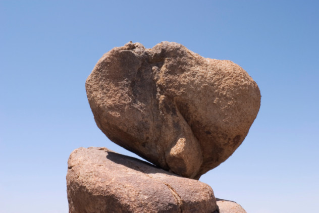 Balancing Boulder