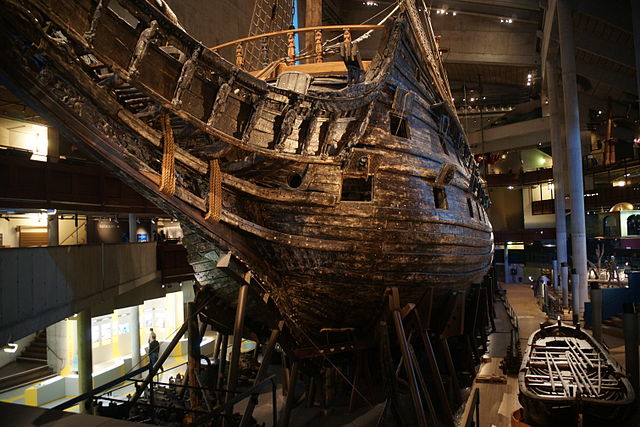 640px-The_Vasa_from_the_Bow