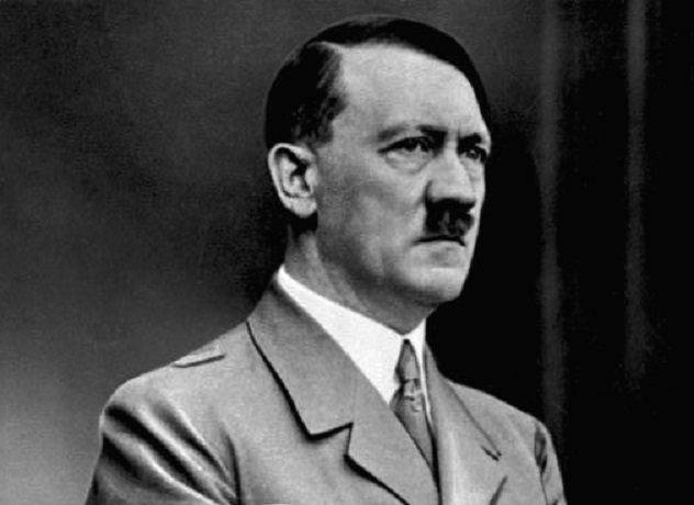 Bundesarchiv_Bild_183-S33882,_Adolf_Hitler_retouched