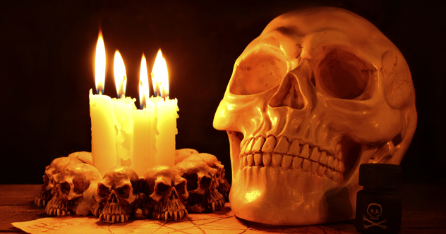 10 Unsolved Murders With Strange Links To The Occult - Vimarsana News